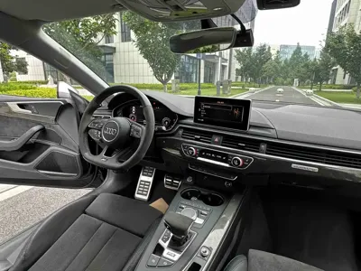 Audi A5 (Import)