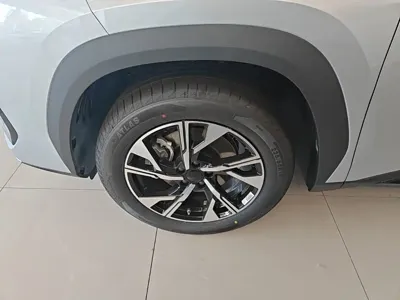 Geely Boyue L