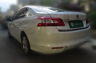 Peugeot 408