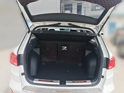 Jetta VS7