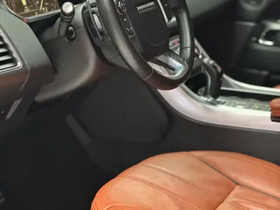 Land Rover Sport