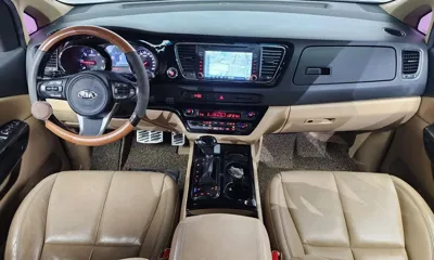 Kia Canival