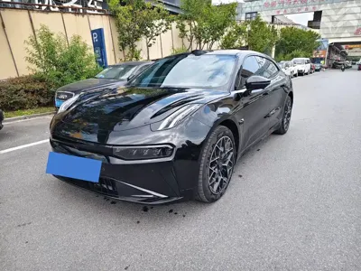 Zeekr 001