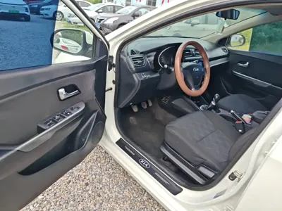 Kia K2