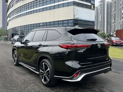 Toyota Crown Kluger