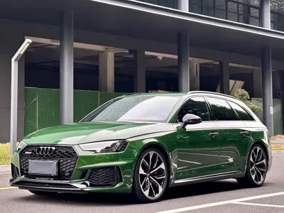 Audi RS 4