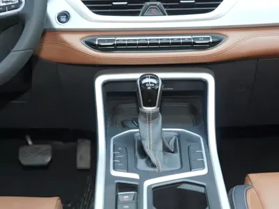 Geely Vision X6
