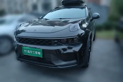 Lynk & Co 01