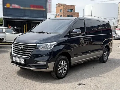 Hyundai Starex