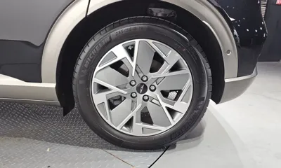 Genesis GV60