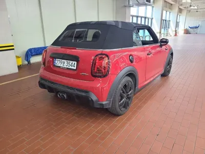 MINI Cooper Convertible