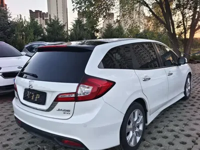Honda Jade
