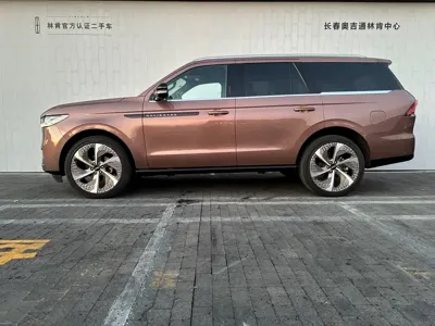 Lincoln Navigator