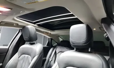 Chrysler 200