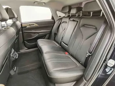 Xpeng P5
