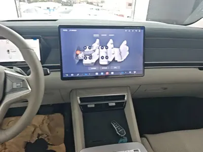 BYD 唐L
