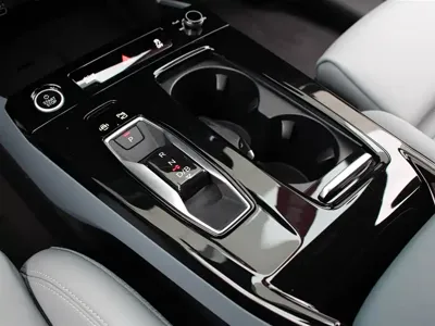 Audi 奥迪Q6L e-tron