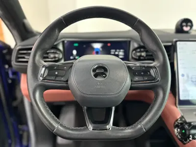 Nio EC6
