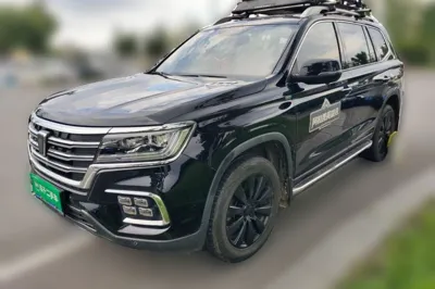 Roewe RX8
