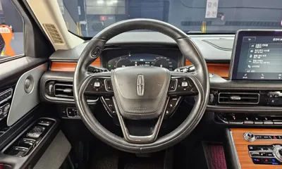 Lincoln Aviator