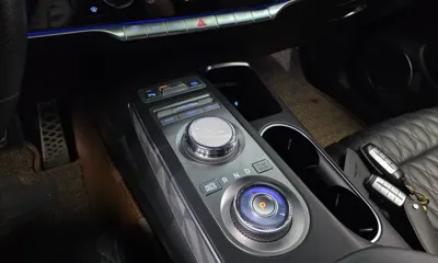 Genesis GV70