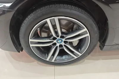BMW 5 Series New Energy