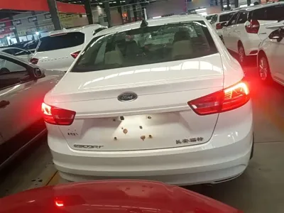 Ford Escort