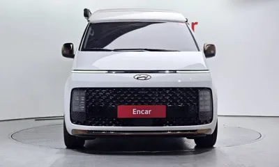 Hyundai Staria