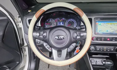 Kia Carens