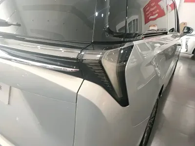 Buick GL8 Hybrid