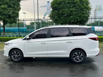 Baojun 360