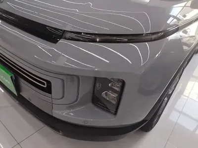 Geely ICON
