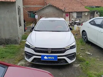 Roewe i5