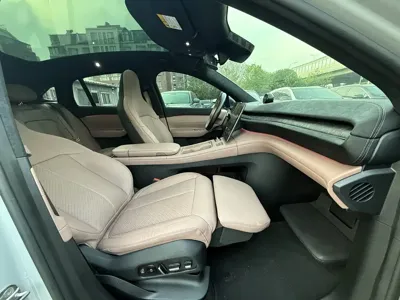 Nio EC6