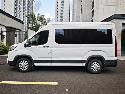 大通 V90