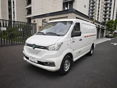 Yufeng EM26