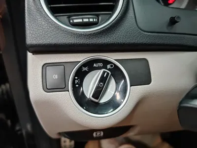 Mercedes-Benz C-Class (Import)