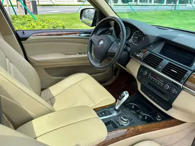 BMW X5 (Import)