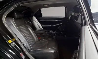 Genesis EQ900