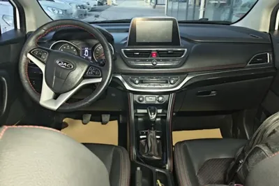 JAC Group Refine S3