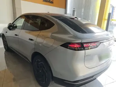 Hyper HT