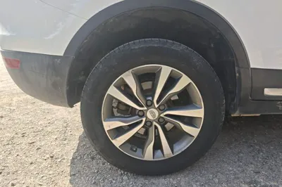 Geely Auto Emgrand X7 Sport