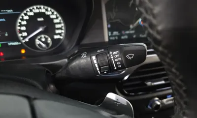 Genesis EQ900