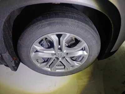 Nio ES8