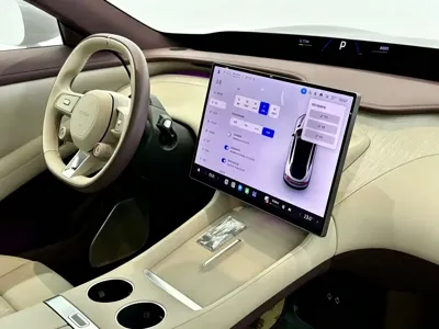Xiaomi 小米YU7