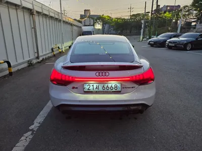 Audi RS e-tron GT