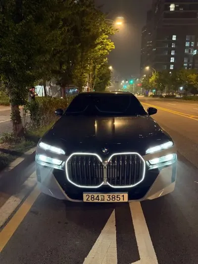 BMW 7-Series