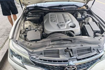 Toyota Reiz