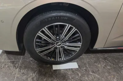 Geely Galaxy Galaxy Stellar 6