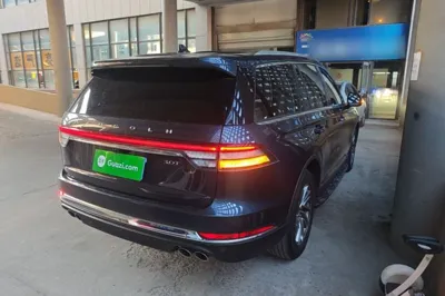 Lincoln Aviator
